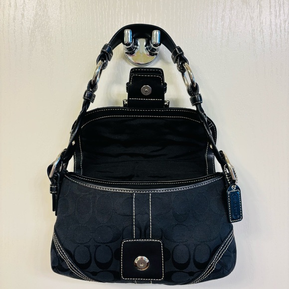 Coach  Soho Black Signature Canvas Shoulder Bag 6171
With dust bag included - Picture 10 of 13